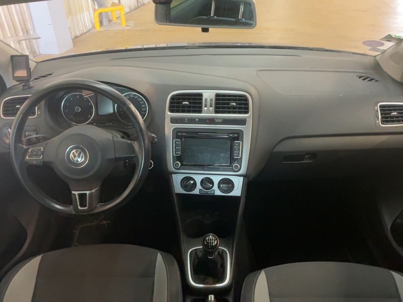 Volkswagen Polo 1.2 TSI Life — zdjęcie 12