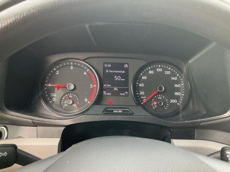 Volkswagen Crafter 2.0 TDI Kasten 35 lang Hochdach FWD — zdjęcie 13