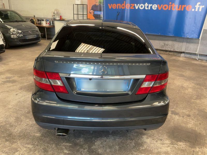 Mercedes-Benz CLC-Klasse CLC 220 CDI — zdjęcie 5