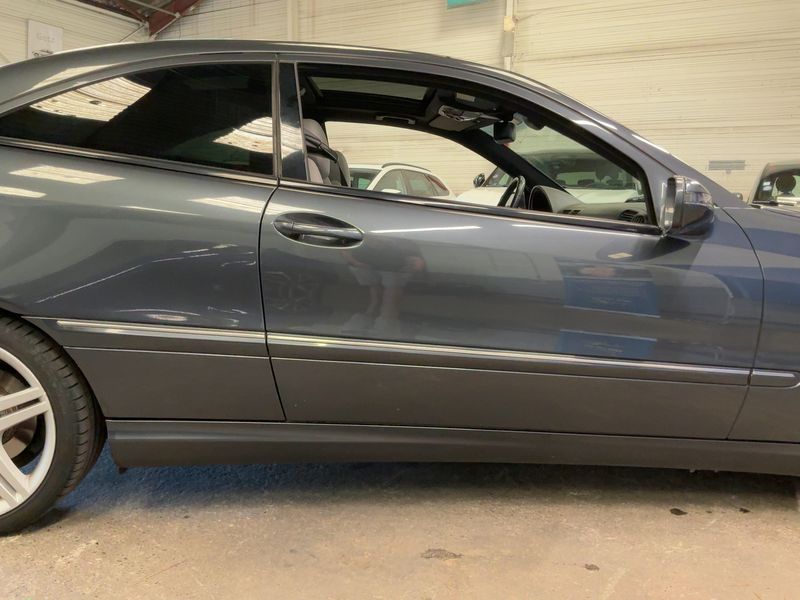 Mercedes-Benz CLC-Klasse CLC 220 CDI — zdjęcie 7