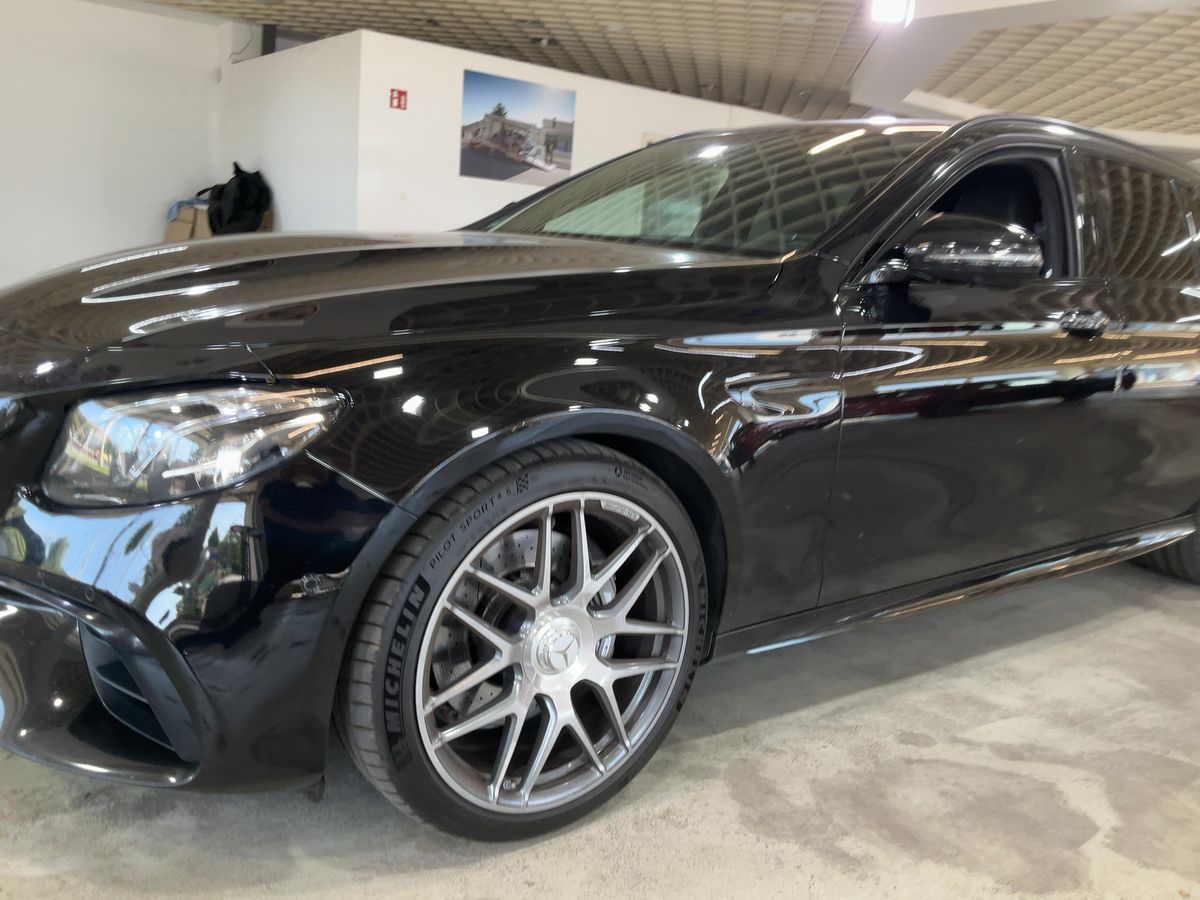 Mercedes-Benz E-Klasse E 63 AMG T 4Matic