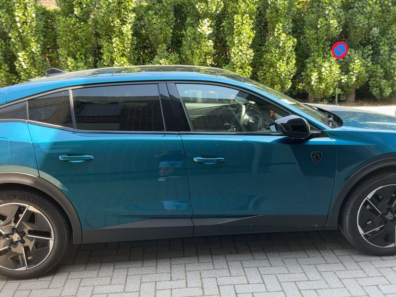 Peugeot 408 1.6 Hybrid GT — zdjęcie 7