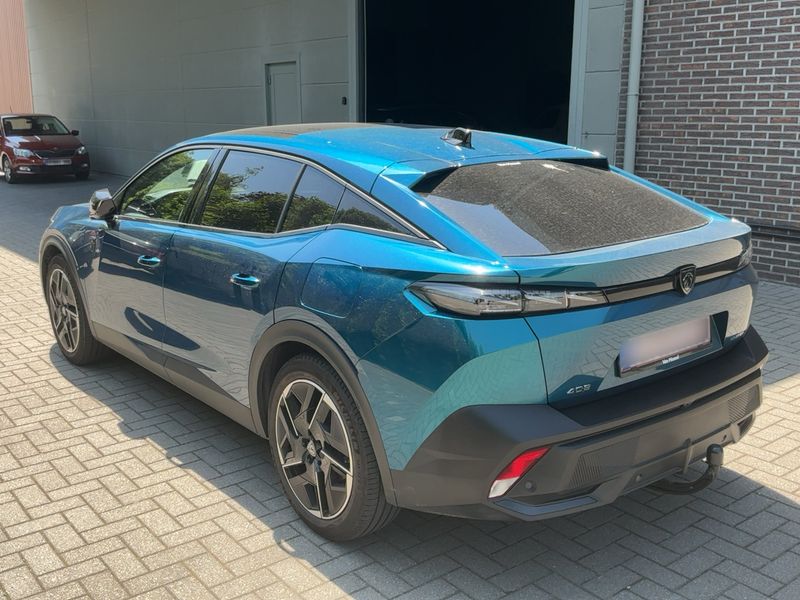 Peugeot 408 1.6 Hybrid GT — zdjęcie 3