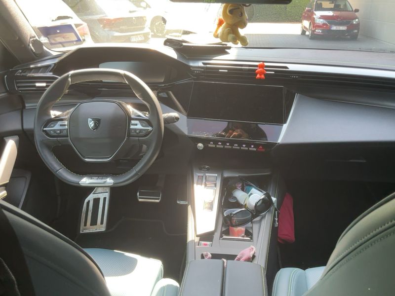 Peugeot 408 1.6 Hybrid GT — zdjęcie 12