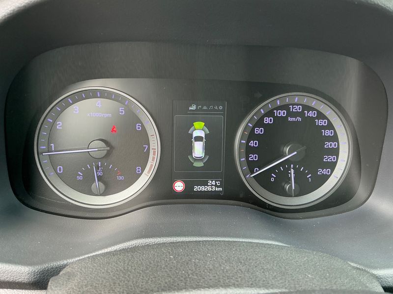 Hyundai Tucson 1.6 TGDI Premium 4WD 2018 – снимка 19