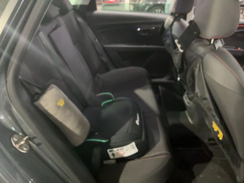 Seat Leon 1.4 TSI ACT FR Advanced — zdjęcie 14