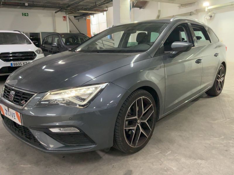 Seat Leon 1.4 TSI ACT FR Advanced — zdjęcie 1