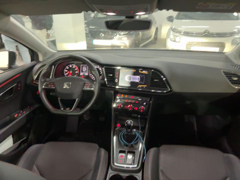 Seat Leon 1.4 TSI ACT FR Advanced — zdjęcie 12