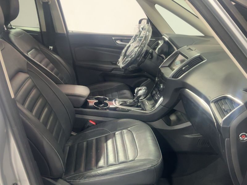 Ford Galaxy 2.0 TDCi Titanium — zdjęcie 11