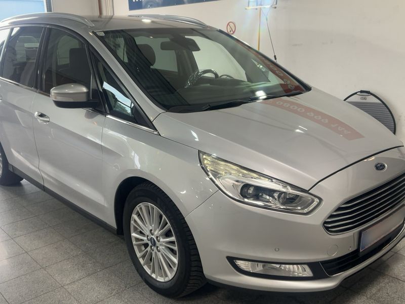 Ford Galaxy 2.0 TDCi Titanium — zdjęcie 8