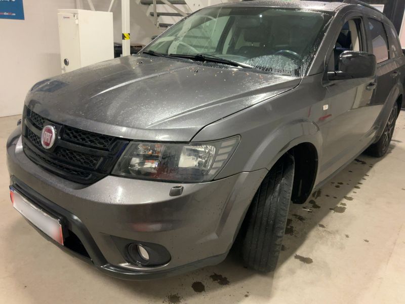 Freemont 2.0 Multijet Black Code AWD