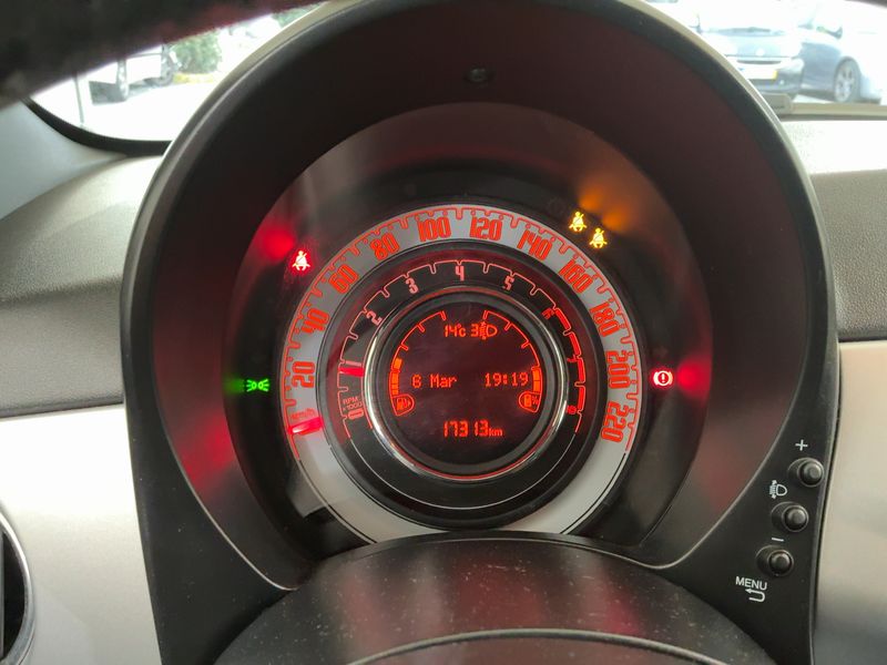 Fiat 500C 1.0 Mild-Hybrid Connect — zdjęcie 13