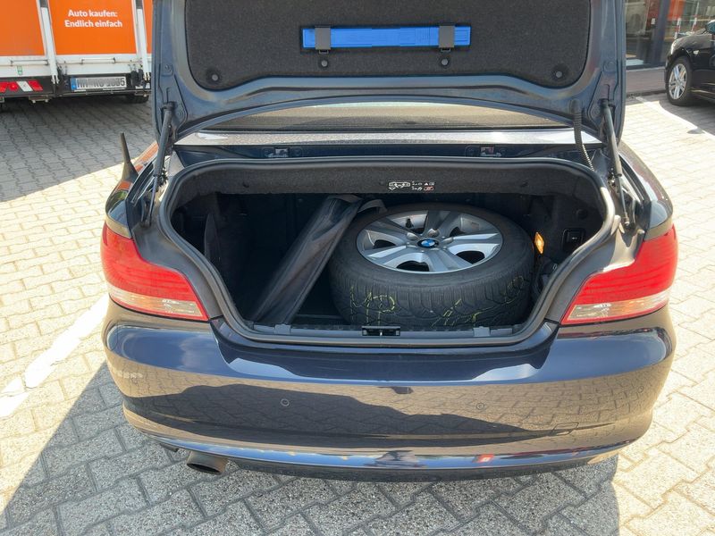 BMW 1er 120i 2010 – снимка 16