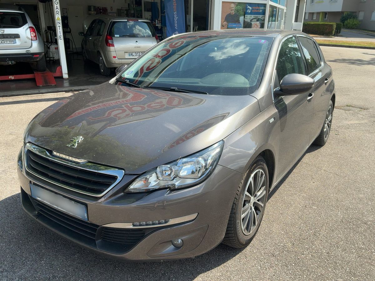 Peugeot 308 2015