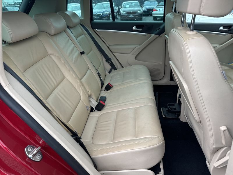 Volkswagen Tiguan 2.0 TSI Track & Style 4Motion — zdjęcie 13