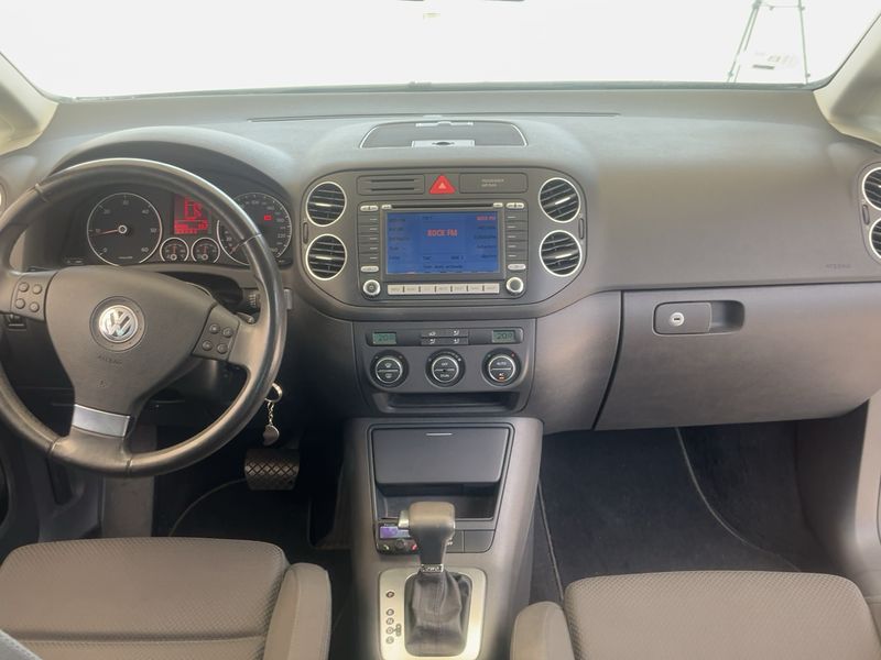 Volkswagen Golf V Plus 2.0 TDI Sportline — zdjęcie 12