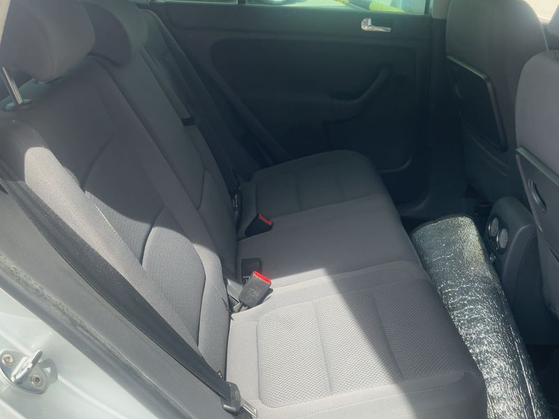 Volkswagen Golf V Plus 2.0 TDI Sportline — zdjęcie 14