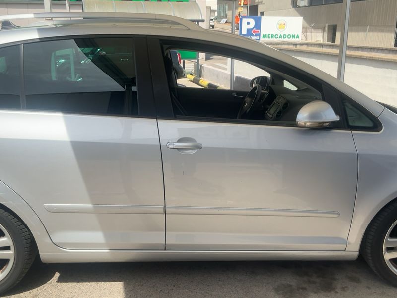 Volkswagen Golf V Plus 2.0 TDI Sportline — zdjęcie 7