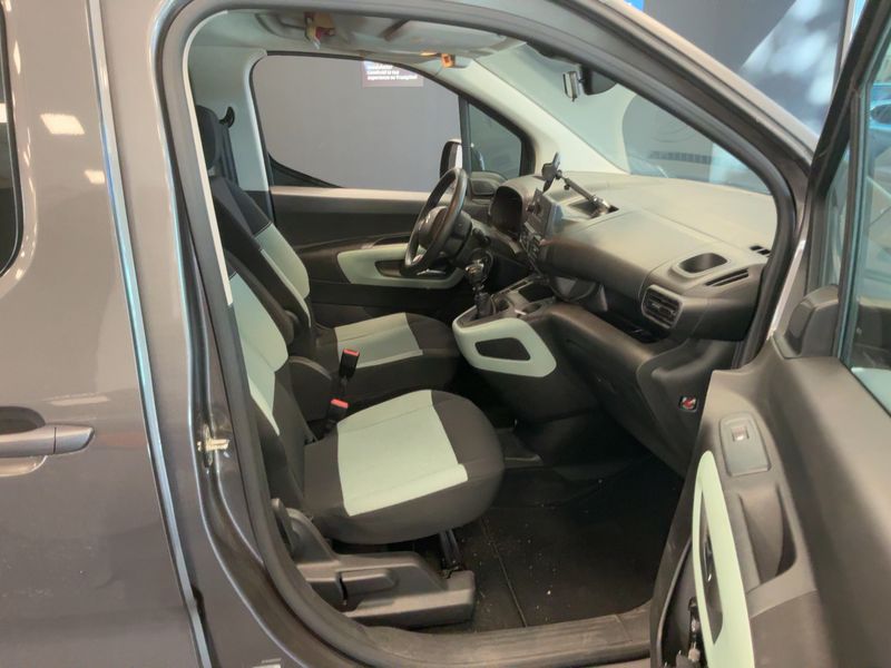 Citroen Berlingo 1.5 Blue-HDi Feel MPV M — zdjęcie 11