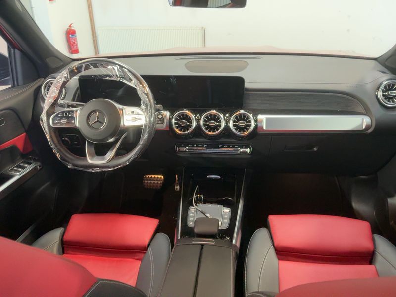 Mercedes-Benz GLB-Klasse GLB 250 4Matic AMG Line — zdjęcie 12