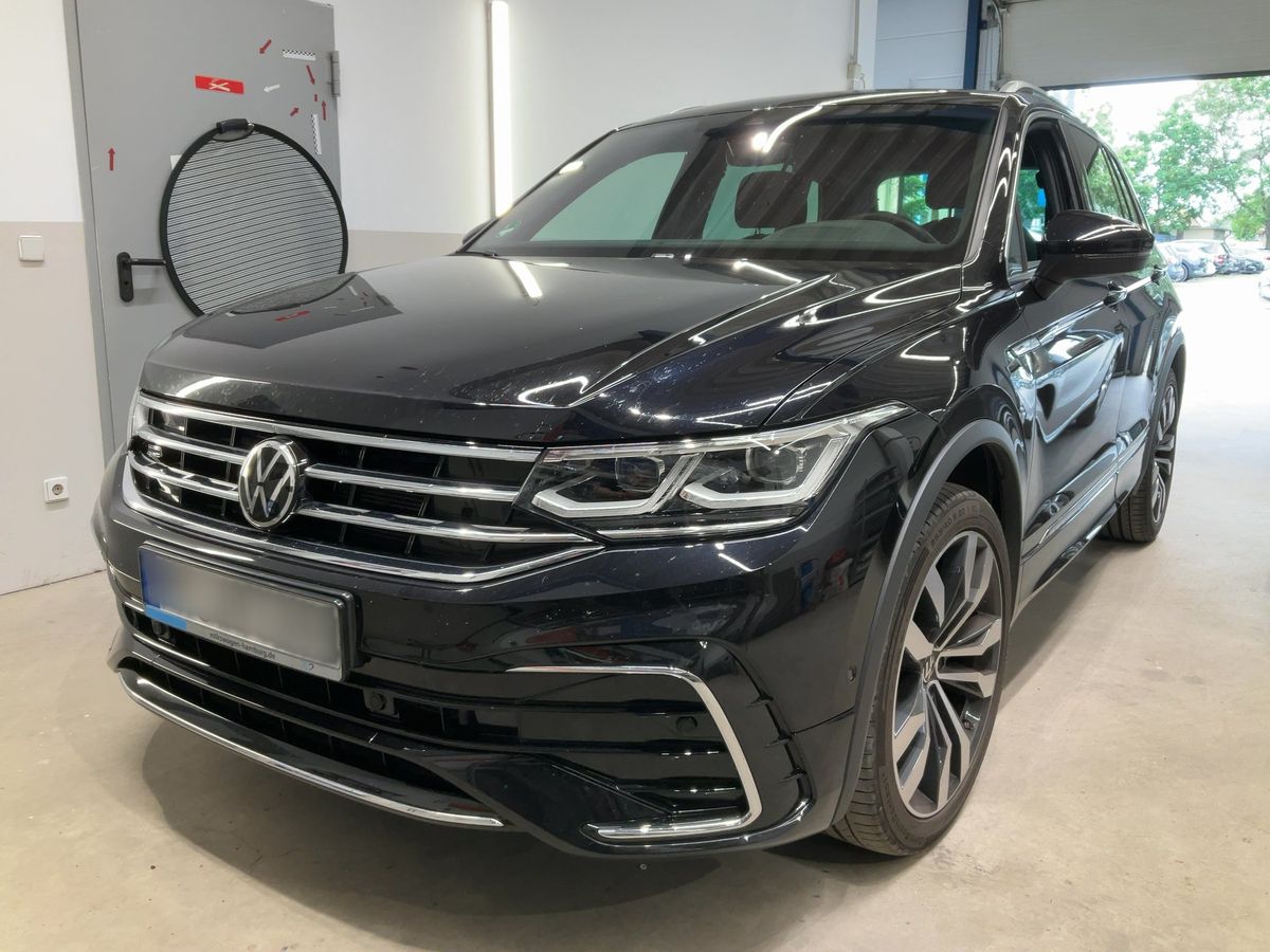 Volkswagen Tiguan 2022 — photo 1