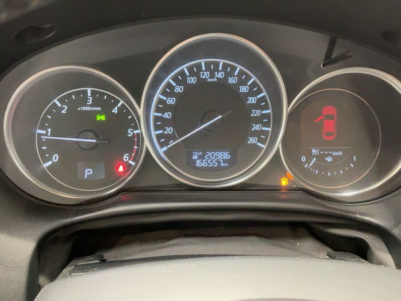 Mazda CX-5 2.2 Turbodiesel Sports-Line AWD — zdjęcie 13