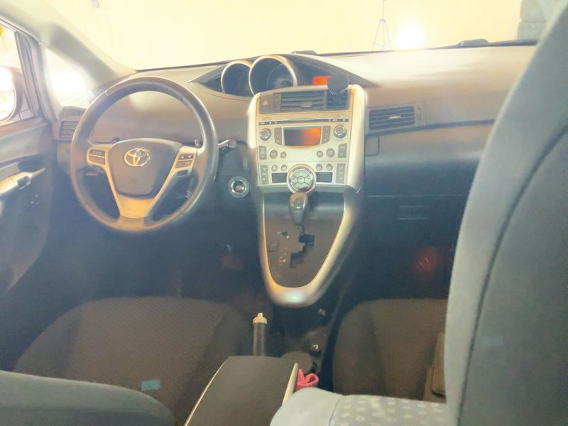Toyota Verso 1.8 Comfort — zdjęcie 12