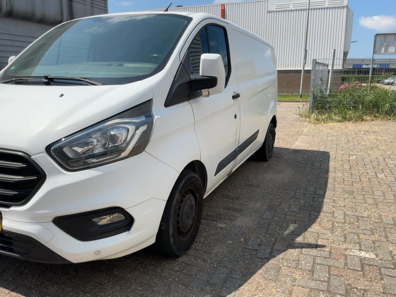 Ford Transit Custom 2.0 TDCi 300 L2 Trend — zdjęcie 2