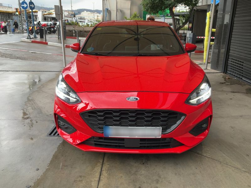 Ford Focus 1.0 EcoBoost Mild-Hybrid ST-Line — zdjęcie 9
