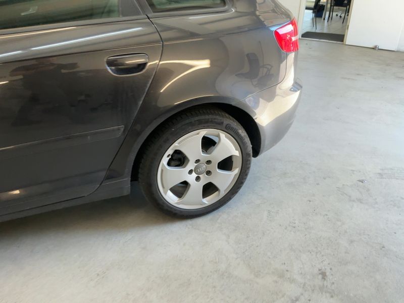 Audi A3 Sportback 2.0 TFSI Ambiente 2010 – снимка 5