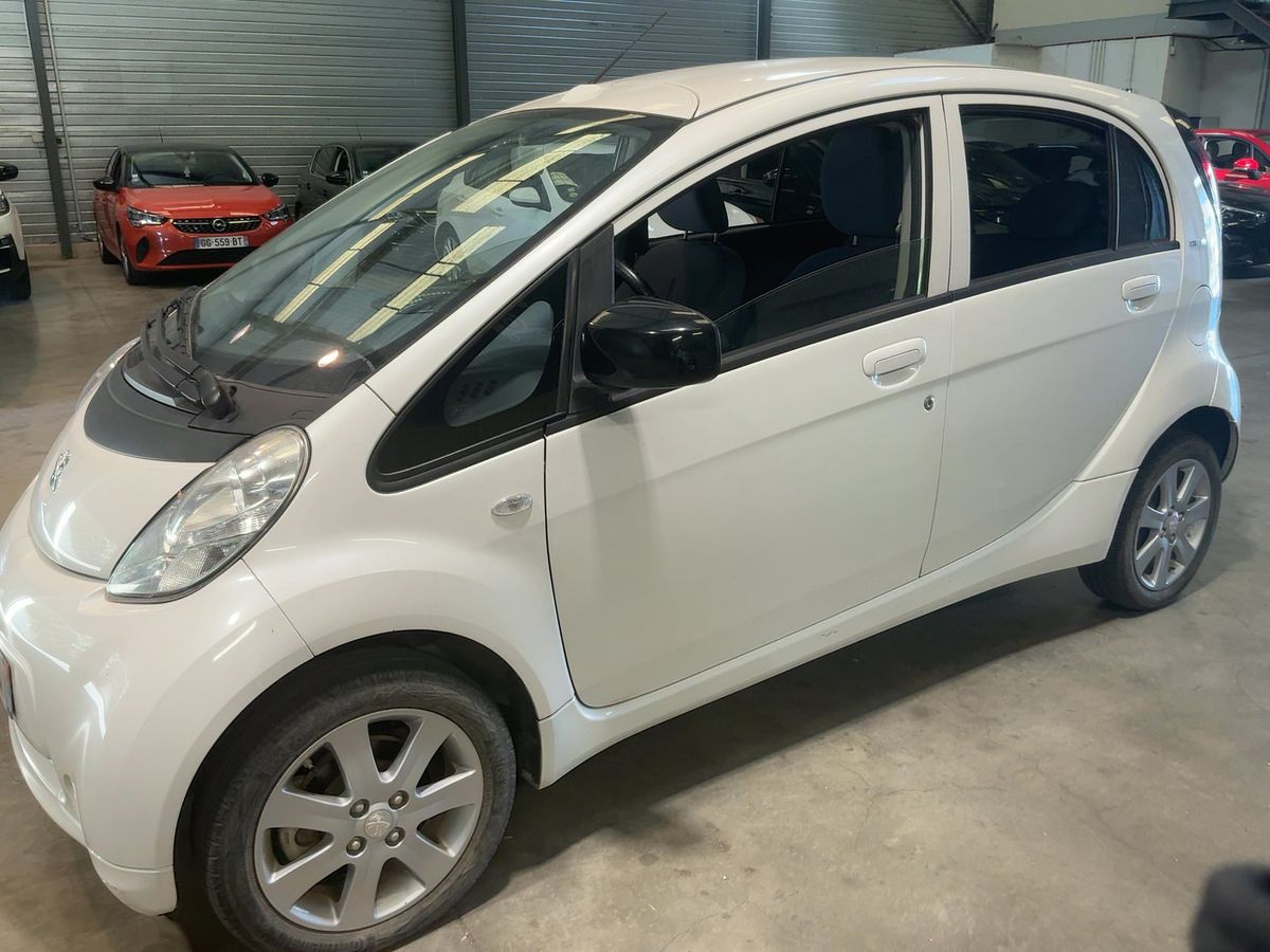 Peugeot iOn electric drive 35 kW Active