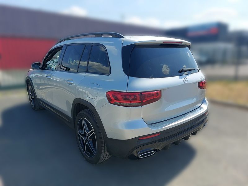 Mercedes-Benz GLB-Klasse GLB 200 d AMG Line — zdjęcie 3