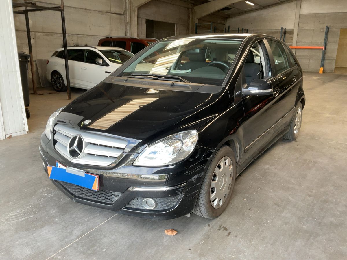 Mercedes-Benz B-Klasse B 180