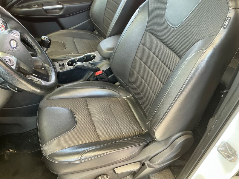 Ford Kuga 1.6 EcoBoost Titanium 2014 – снимка 28