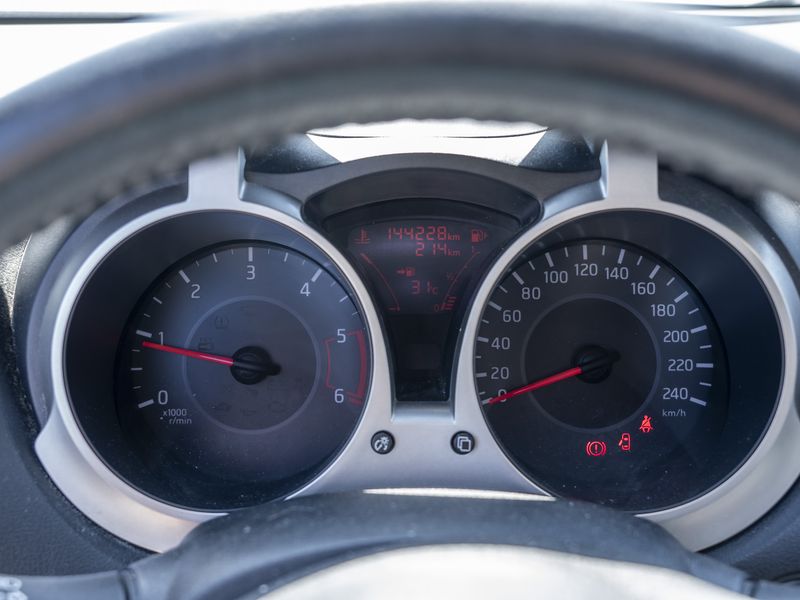Nissan Juke 1.5 Turbodiesel Acenta — zdjęcie 12