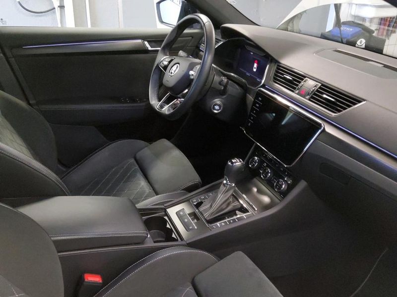 Skoda Superb 2.0 TSI SportLine 4x4 — zdjęcie 8