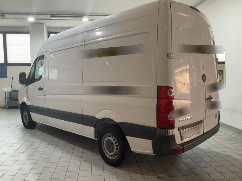 Volkswagen Crafter 2.0 TDI Kasten 35 mittlerer Radstand mit Hochdach — zdjęcie 3