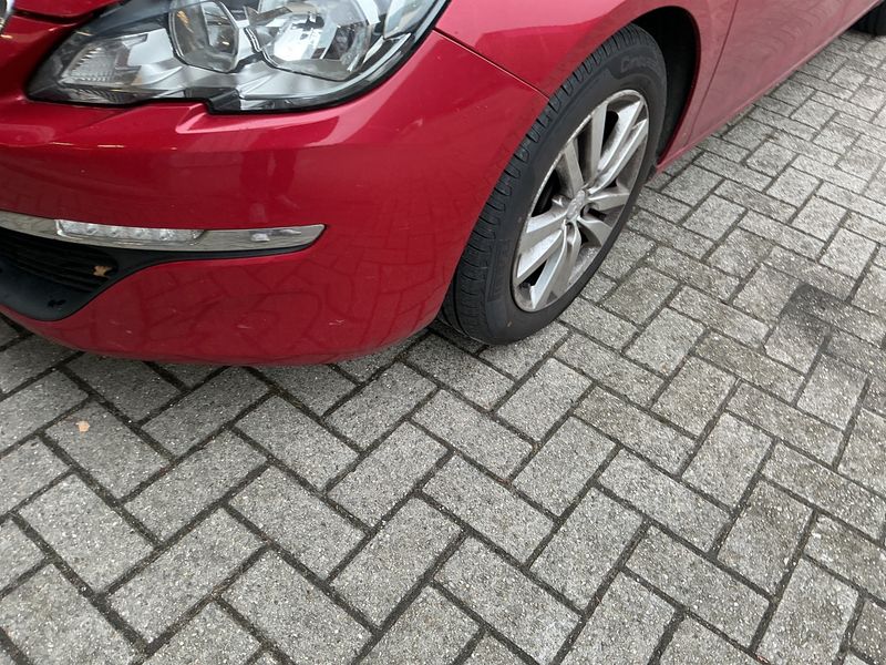 Peugeot 308 1.6 e-HDi Active 2015 – снимка 35
