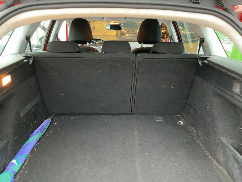 Peugeot 308 1.6 e-HDi Active — zdjęcie 10