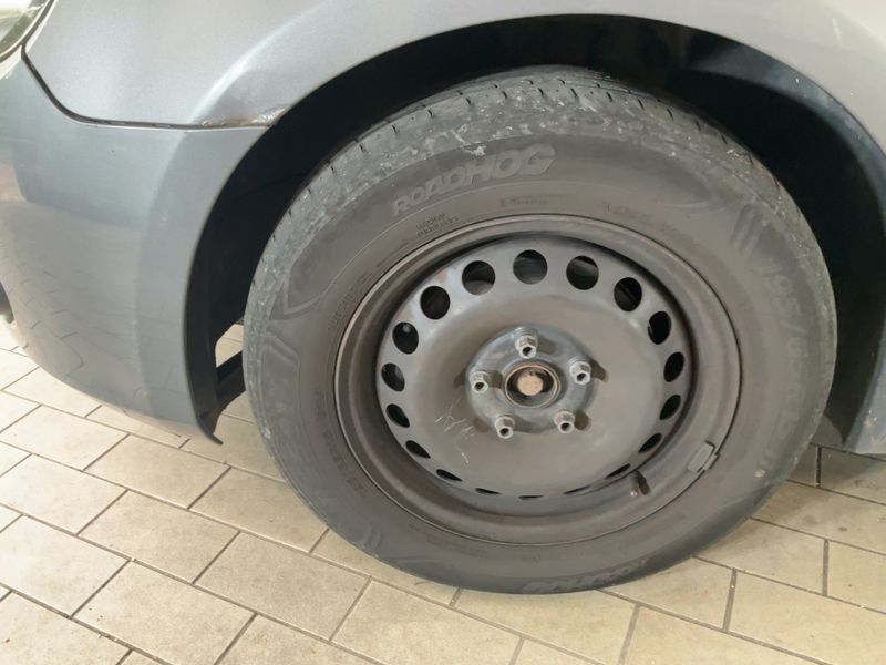 Volkswagen Golf VI 1.2 TSI Trendline 2010 – снимка 3