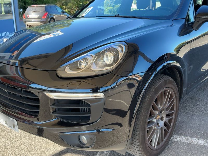 Porsche Cayenne Diesel Platinum Edition — zdjęcie 2
