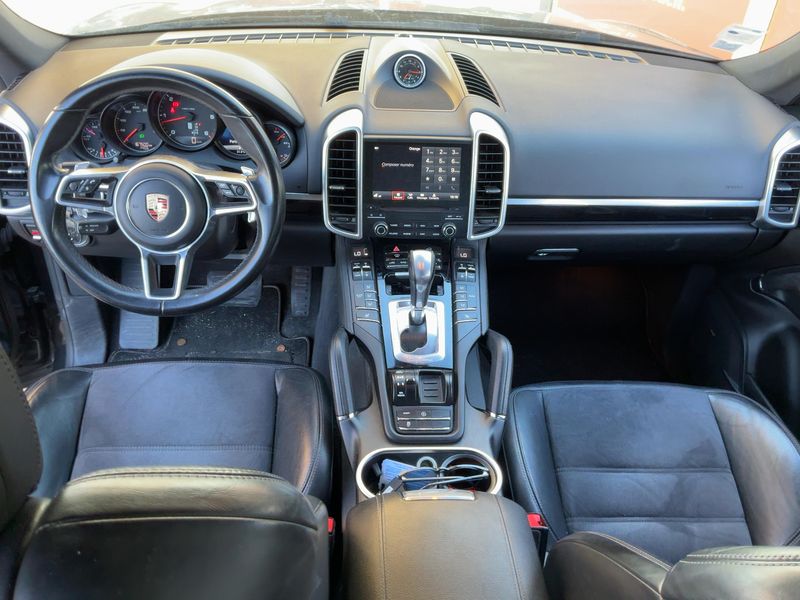 Porsche Cayenne Diesel Platinum Edition — zdjęcie 12