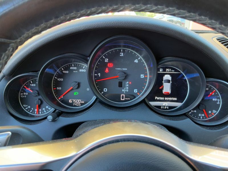 Porsche Cayenne Diesel Platinum Edition — zdjęcie 13