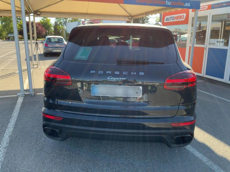 Porsche Cayenne Diesel Platinum Edition — zdjęcie 5