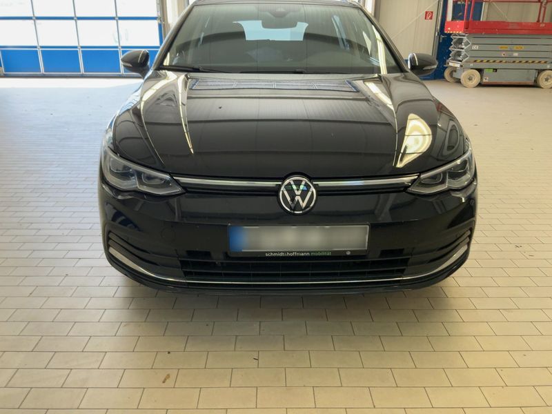 Volkswagen Golf VIII 1.5 eTSI ACT Style — zdjęcie 9