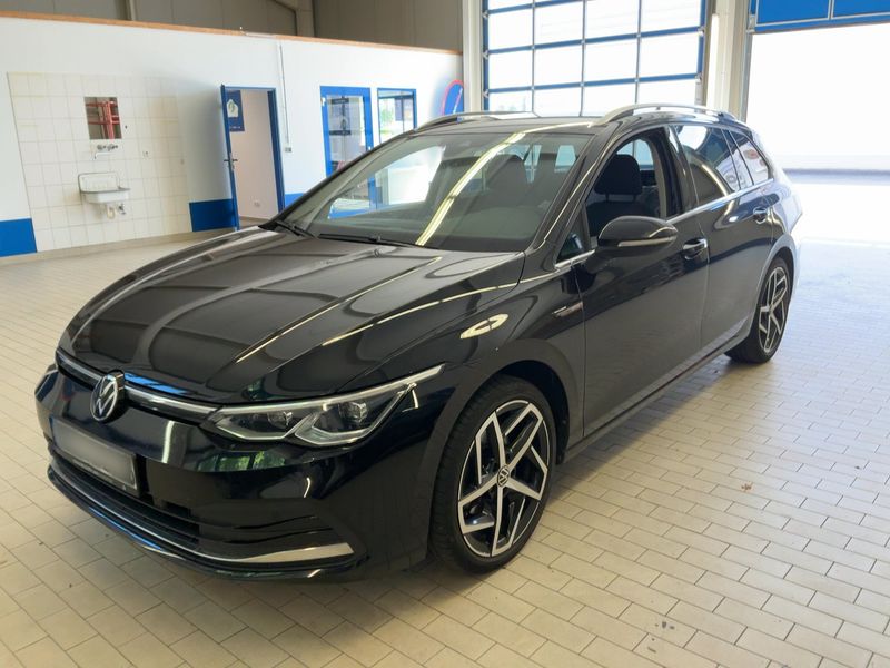 Volkswagen Golf VIII 1.5 eTSI ACT Style