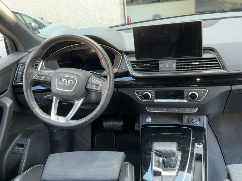 Audi Q5 Sportback 50 TFSIe quattro S line — zdjęcie 12