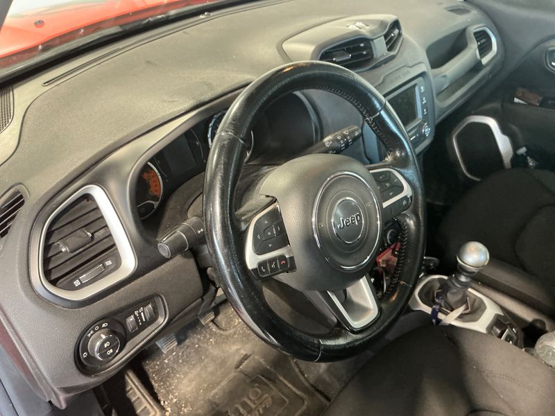 Jeep Renegade 2.0 M-Jet Longitude 4WD 2015 – снимка 25
