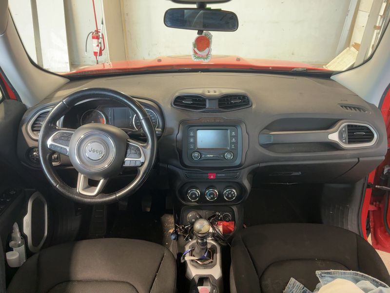 Jeep Renegade 2.0 M-Jet Longitude 4WD 2015 – снимка 17