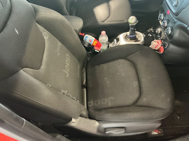 Jeep Renegade 2.0 M-Jet Longitude 4WD 2015 – снимка 30